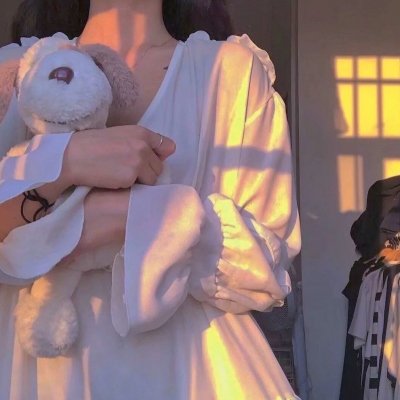 灵婴 封面