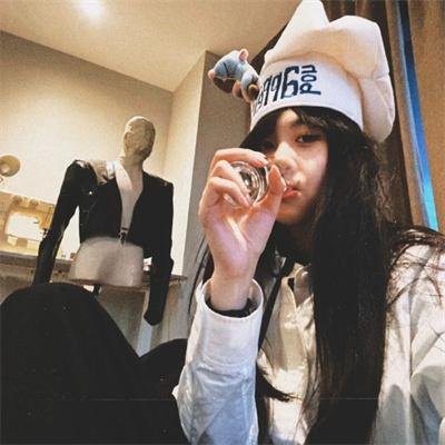 美洲豹女儿 封面